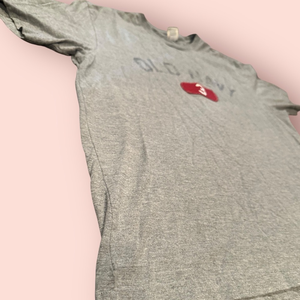 Old Navy Heather Gray Tee with Red Accent - Picture 2 of 8